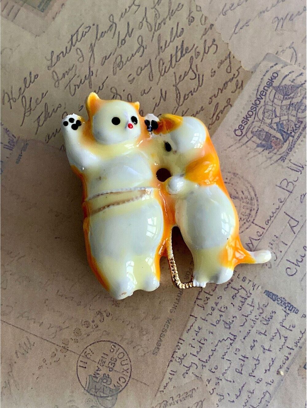 Adorable Cat Duo Enamel Pin - Cute Cat Brooch Accessory
